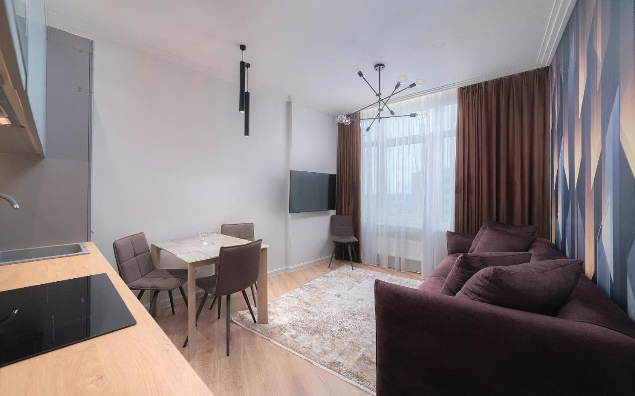 Wowell Apartments Odessa Eksteriør billede