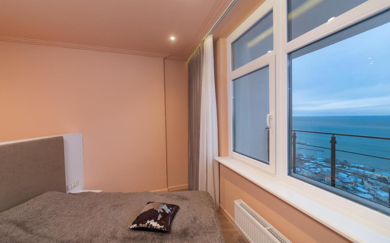 Wowell Apartments Odessa Eksteriør billede