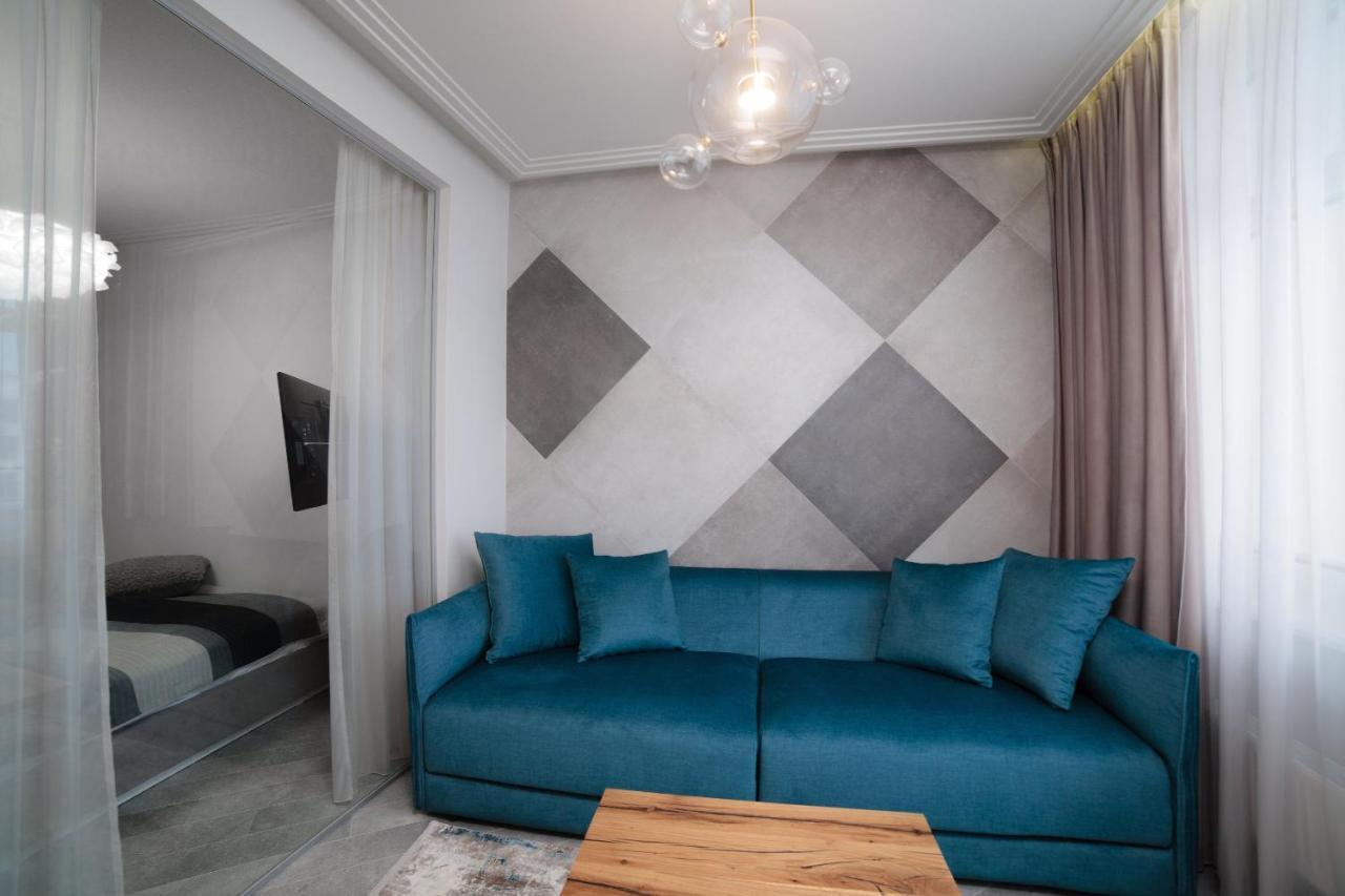 Wowell Apartments Odessa Eksteriør billede
