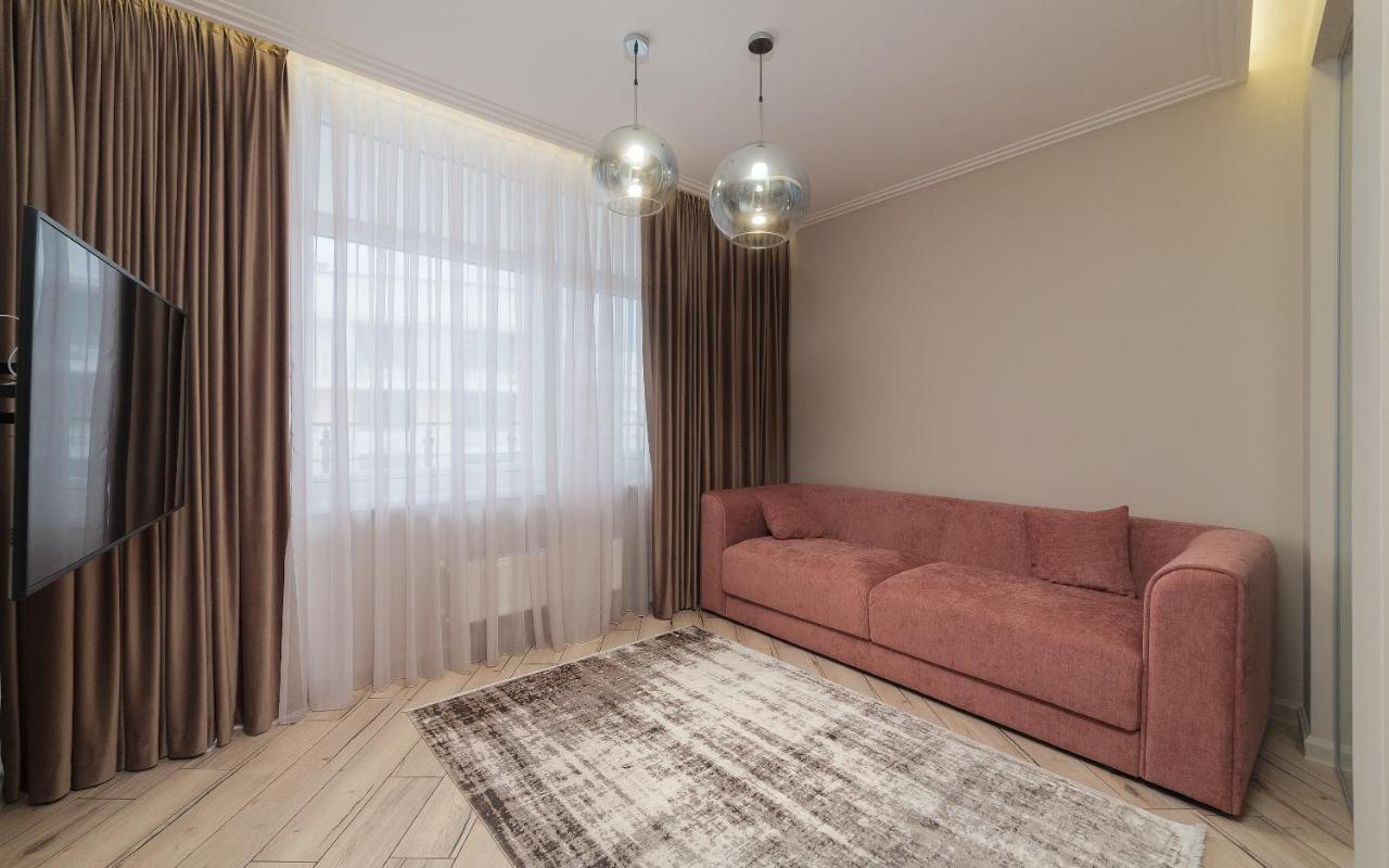 Wowell Apartments Odessa Eksteriør billede