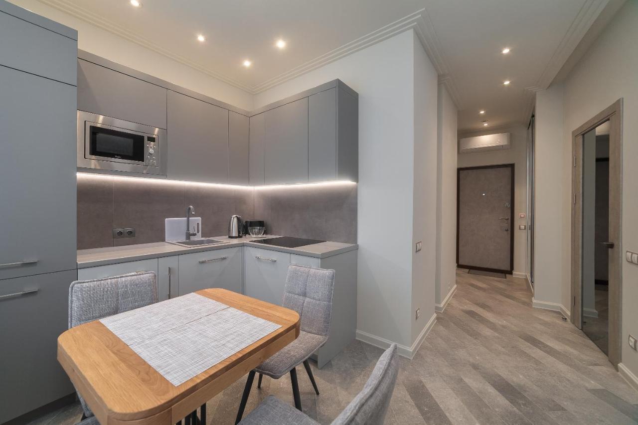 Wowell Apartments Odessa Eksteriør billede